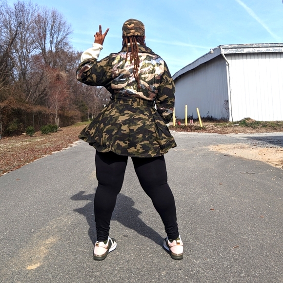 Camo jacket - Picture 6 of 6